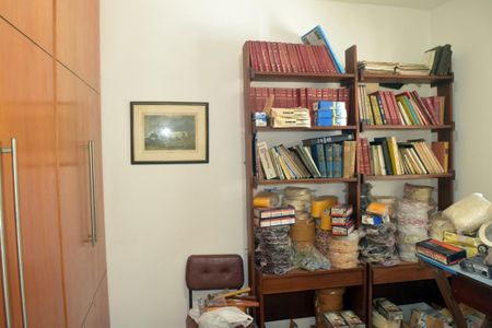 Casa de condomínio à venda com 250m², 4 quartos e 1 vagaQuarto 1