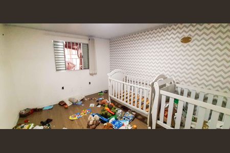 Casa à venda com 254m², 4 quartos e 3 vagas Casa à venda com 254m², 4 quartos e 3 vagasCasa 2 - Quarto 2