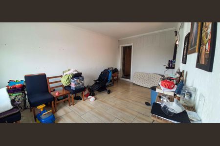 Casa à venda com 254m², 4 quartos e 3 vagas Casa à venda com 254m², 4 quartos e 3 vagasCasa 2 - Sala