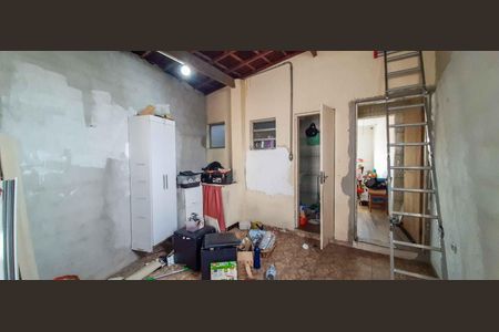 Casa à venda com 254m², 4 quartos e 3 vagas Casa à venda com 254m², 4 quartos e 3 vagasCasa 2 - Área Gourmet