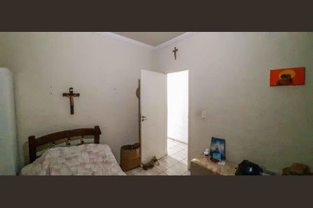 Casa à venda com 254m², 4 quartos e 3 vagas Casa à venda com 254m², 4 quartos e 3 vagasCasa 1 - Quarto 2