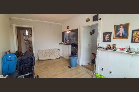 Casa à venda com 254m², 4 quartos e 3 vagas Casa à venda com 254m², 4 quartos e 3 vagasCasa 2 - Sala