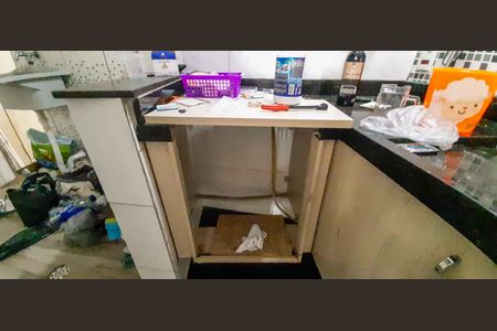 Casa à venda com 254m², 4 quartos e 3 vagas Casa à venda com 254m², 4 quartos e 3 vagasCasa 2 - Cozinha