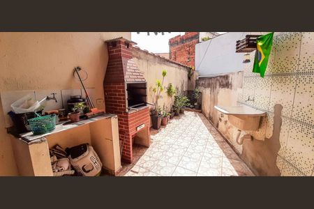 Casa à venda com 254m², 4 quartos e 3 vagas Casa à venda com 254m², 4 quartos e 3 vagasCasa 2 - Área Gourmet