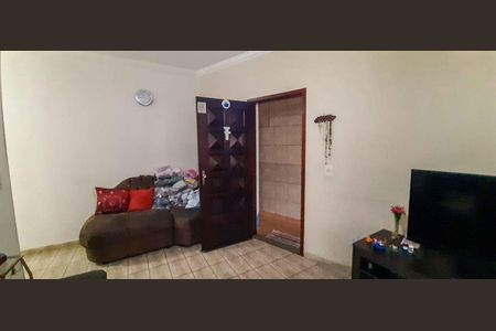 Casa à venda com 254m², 4 quartos e 3 vagas Casa à venda com 254m², 4 quartos e 3 vagasCasa 1 - Sala