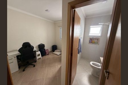 Casa à venda com 280m², 3 quartos e 4 vagasQuarto 2