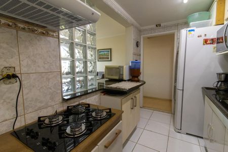 Apartamento à venda com 70m², 2 quartos e 1 vaga Apartamento à venda com 70m², 2 quartos e 1 vagaCozinha e Área de Serviço