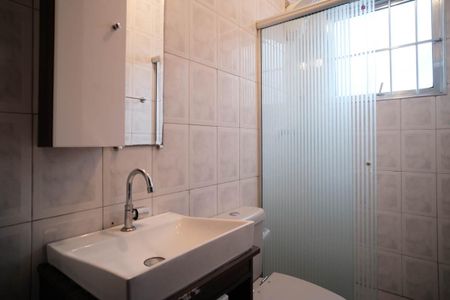 Casa à venda com 110m², 3 quartos e 2 vagasBanheiro 2