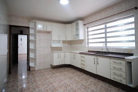Casa à venda com 110m², 3 quartos e 2 vagasCozinha