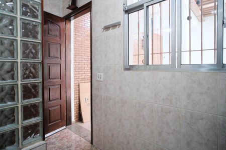 Casa à venda com 110m², 3 quartos e 2 vagasÁrea de Serviço