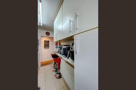 Apartamento à venda com 52m², 2 quartos e 1 vagaCozinha