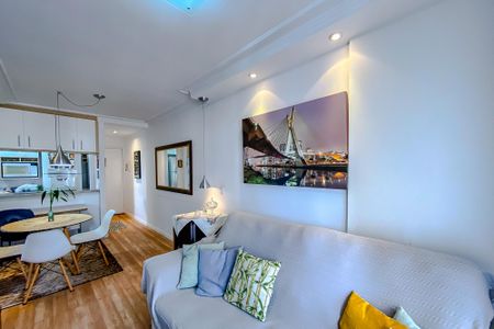 Apartamento à venda com 52m², 2 quartos e 1 vagaSala