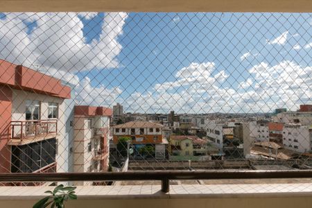 Apartamento à venda com 110m², 3 quartos e 2 vagasVista sacada