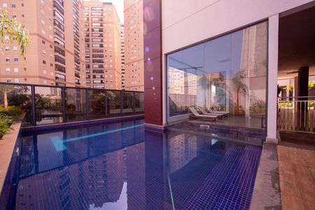 Apartamento para alugar com 69m², 2 quartos e 2 vagasÁrea comum - Piscina