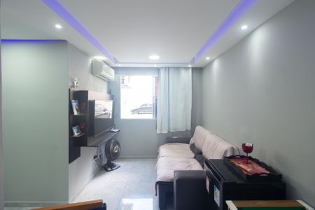Apartamento para alugar com 50m², 2 quartos e 1 vaga Apartamento para alugar com 50m², 2 quartos e 1 vagaSala