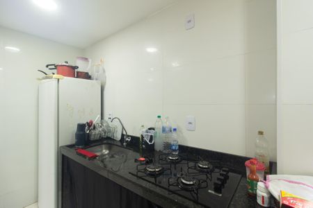 Apartamento para alugar com 50m², 2 quartos e 1 vaga Apartamento para alugar com 50m², 2 quartos e 1 vagaCozinha e Área de Serviço