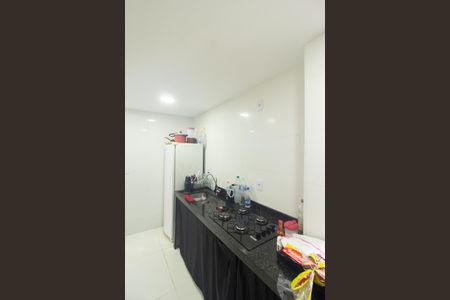 Apartamento para alugar com 50m², 2 quartos e 1 vaga Apartamento para alugar com 50m², 2 quartos e 1 vagaCozinha e Área de Serviço
