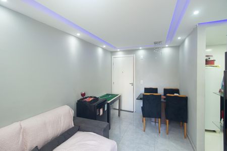 Apartamento para alugar com 50m², 2 quartos e 1 vaga Apartamento para alugar com 50m², 2 quartos e 1 vagaSala
