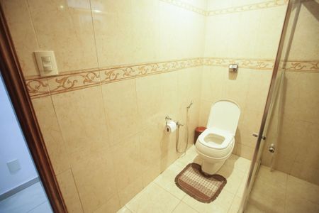 Casa de condomínio à venda com 220m², 5 quartos e 1 vagaBanheiro Social