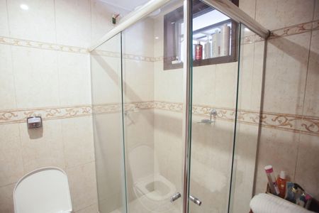 Casa de condomínio à venda com 220m², 5 quartos e 1 vagaBanheiro Social