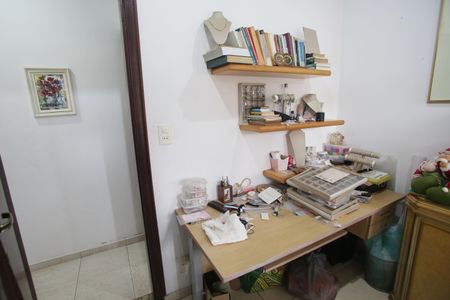 Casa de condomínio à venda com 220m², 5 quartos e 1 vagaQuarto 3