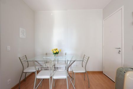 Apartamento à venda com 62m², 2 quartos e 1 vagaSala