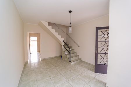Casa para alugar com 125m², 2 quartos e 1 vaga Casa para alugar com 125m², 2 quartos e 1 vagaSala