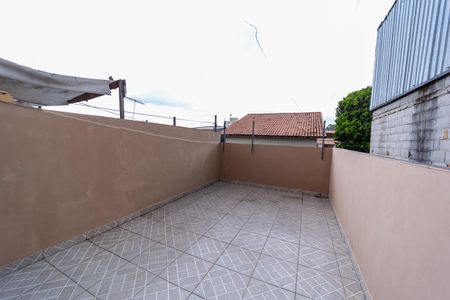 Casa para alugar com 125m², 2 quartos e 1 vaga Casa para alugar com 125m², 2 quartos e 1 vagaQuintal