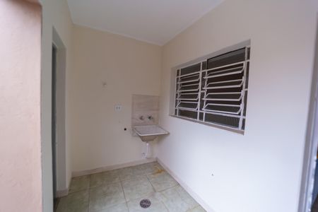 Casa para alugar com 125m², 2 quartos e 1 vaga Casa para alugar com 125m², 2 quartos e 1 vagaÁrea de Serviço