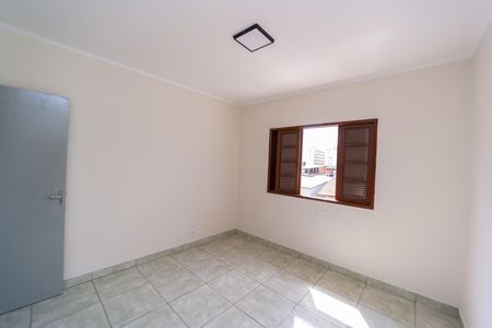 Casa para alugar com 125m², 2 quartos e 1 vaga Casa para alugar com 125m², 2 quartos e 1 vagaQuarto 2