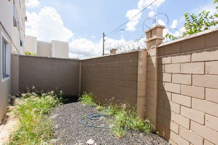 Apartamento para alugar com 50m², 2 quartos e 1 vagaQuarto 1/Acesso ao quintal