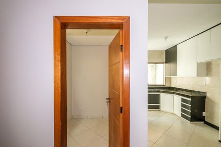 Casa à venda com 112m², 3 quartos e 1 vagaCorredor
