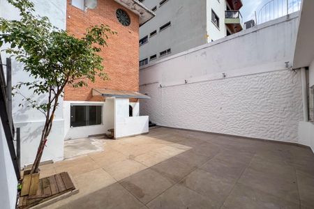 Casa à venda com 380m², 3 quartos e 2 vagasÁrea comum