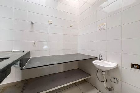 Casa à venda com 380m², 3 quartos e 2 vagasBanheiro Suíte 1