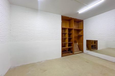 Casa à venda com 380m², 3 quartos e 2 vagasSuíte 2