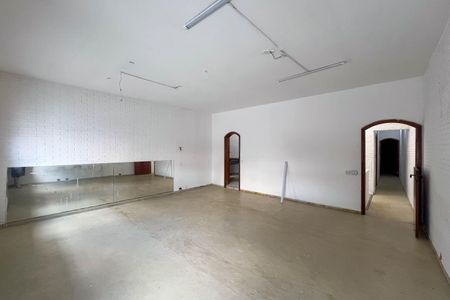 Casa à venda com 380m², 3 quartos e 2 vagasSuíte 1