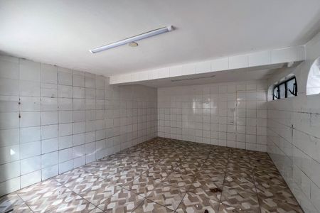 Casa à venda com 380m², 3 quartos e 2 vagasEdícula