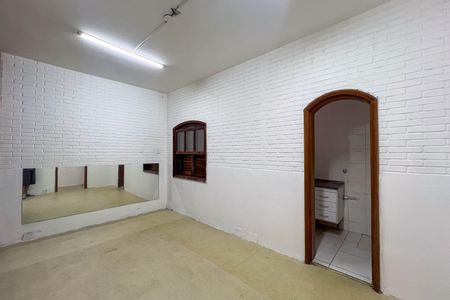 Casa à venda com 380m², 3 quartos e 2 vagasSuíte 2