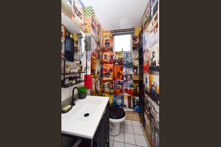 Apartamento à venda com 110m², 2 quartos e 4 vagasBanheiro social2