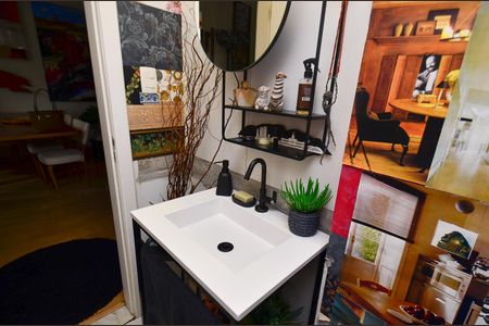 Apartamento à venda com 110m², 2 quartos e 4 vagasBanheiro social2