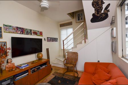 Apartamento à venda com 110m², 2 quartos e 4 vagasSala de tv