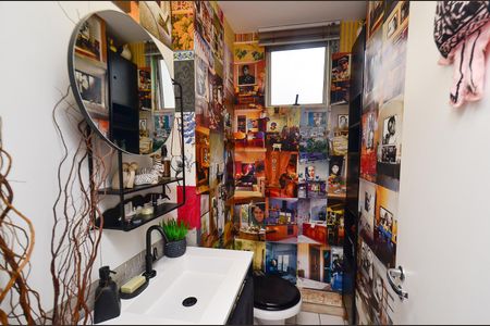 Apartamento à venda com 110m², 2 quartos e 4 vagasBanheiro social2