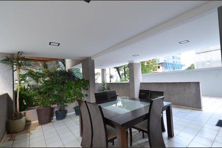 Apartamento à venda com 110m², 2 quartos e 4 vagasArea comum