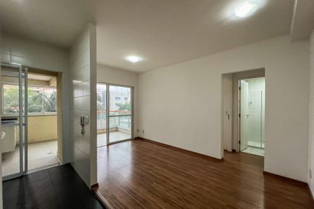 Apartamento à venda com 52m², 1 quarto e 1 vaga Apartamento à venda com 52m², 1 quarto e 1 vagaSala