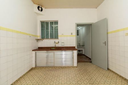 Casa à venda com 180m², 2 quartos e 4 vagasCozinha