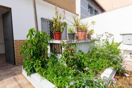 Casa à venda com 180m², 2 quartos e 4 vagasQuintal