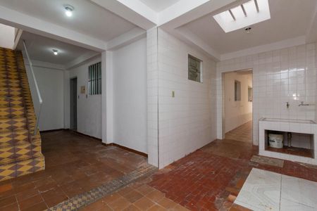 Casa à venda com 180m², 2 quartos e 4 vagasÁrea de Serviço