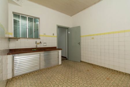 Casa à venda com 180m², 2 quartos e 4 vagasCozinha