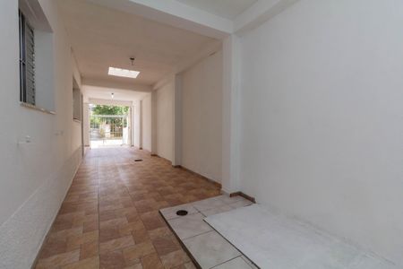 Casa à venda com 180m², 2 quartos e 4 vagasGaragem