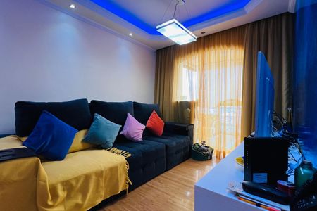 Apartamento à venda com 76m², 3 quartos e 1 vagaSala